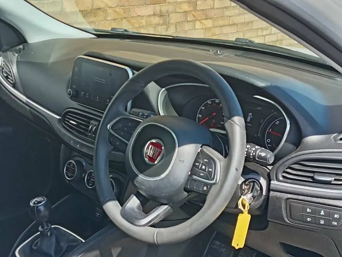 2019-fiat-tipo-16multijet-ii-lounge-ss-station-wagon-big-2