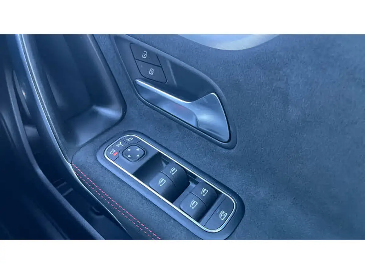 2024-mercedes-benz-cla-13-cla-200-amg-line-executive-coupe-4d-big-30
