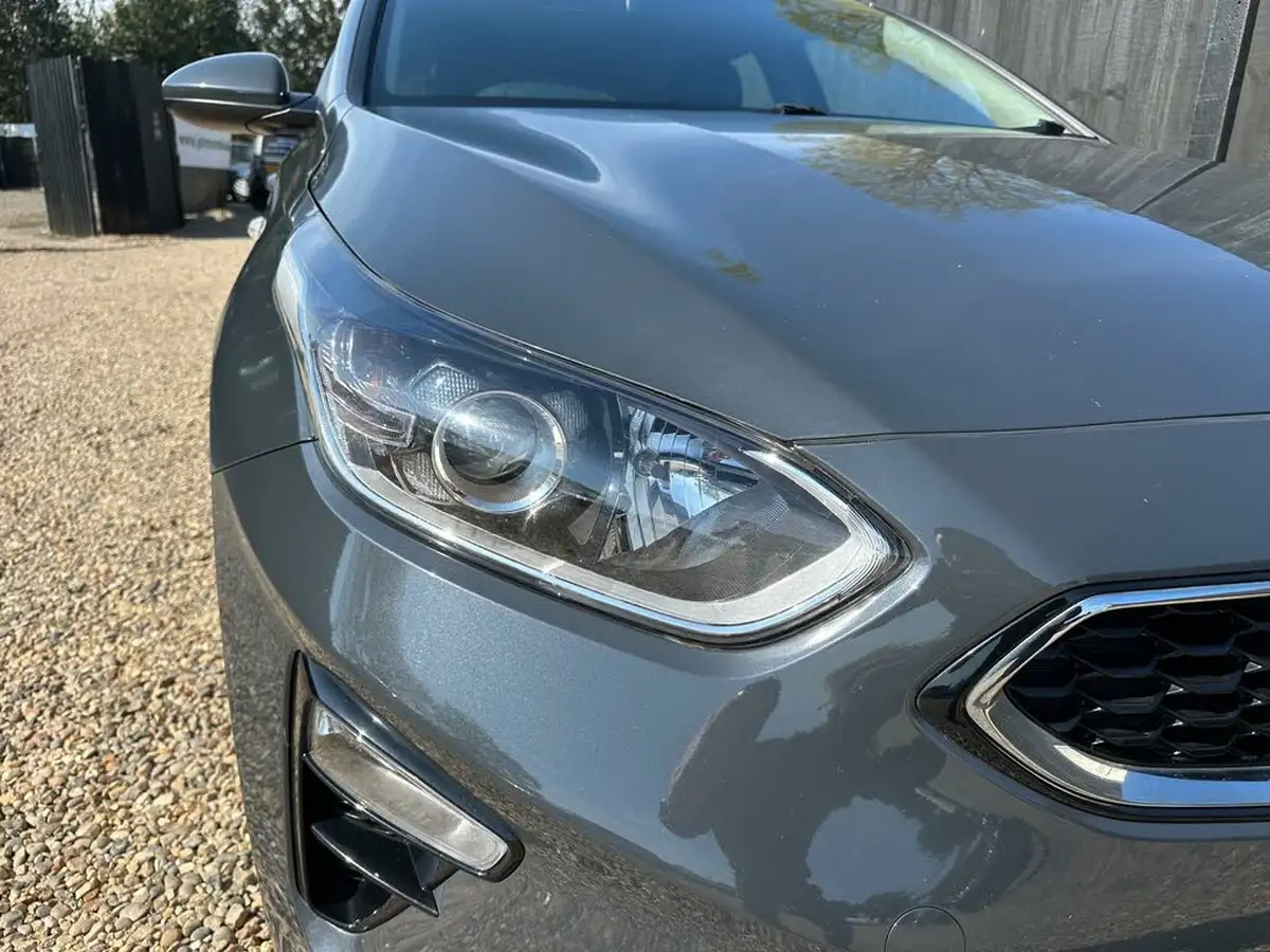 2020-kia-ceed-10-t-gdi-2-hatchback-big-9