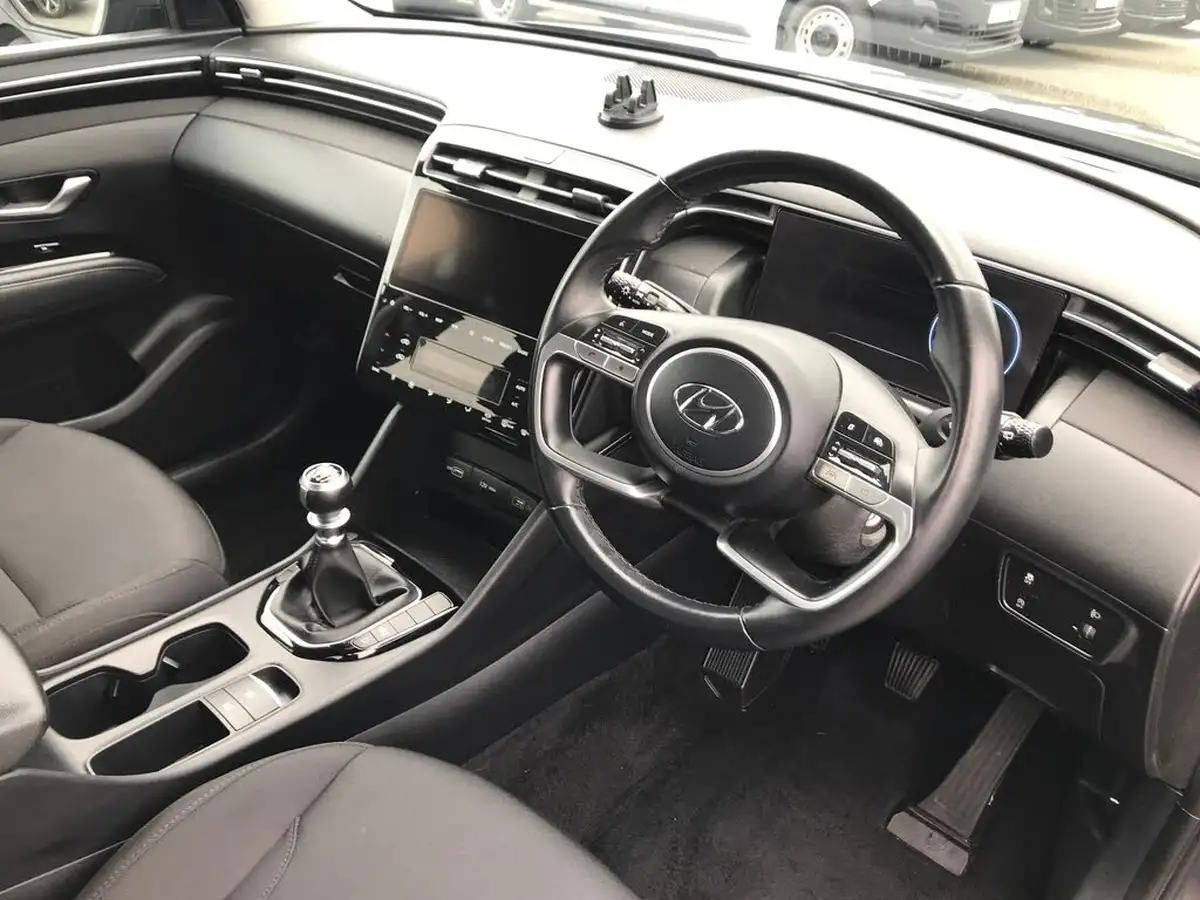 2022-hyundai-tucson-16-t-gdi-se-connect-150ps-big-2