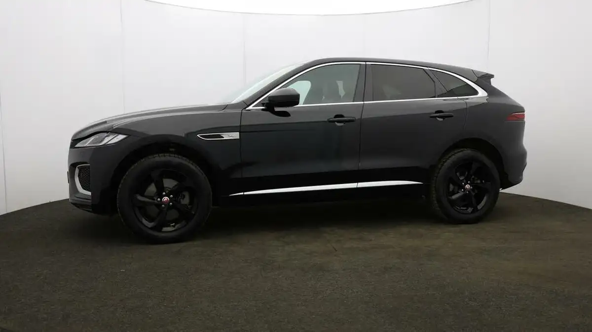 2022-jaguar-f-pace-20-d200-r-dynamic-s-big-26