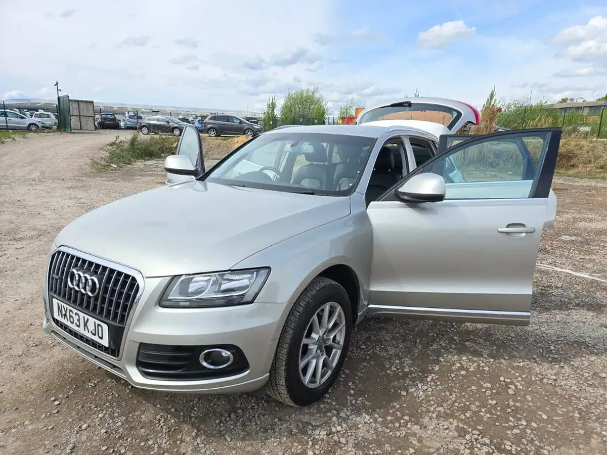 2013-audi-q5-20-quattro-se-180ps-big-10