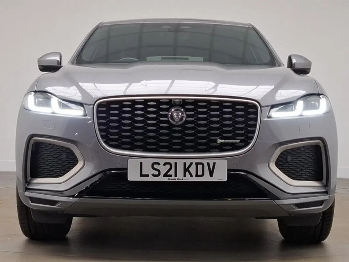 2021-jaguar-f-pace-20-d200-r-dynamic-s-mhev-big-11