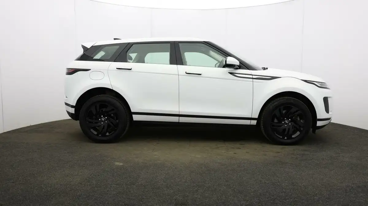 2022-land-rover-range-rover-evoque-20-d165-evoque-big-7