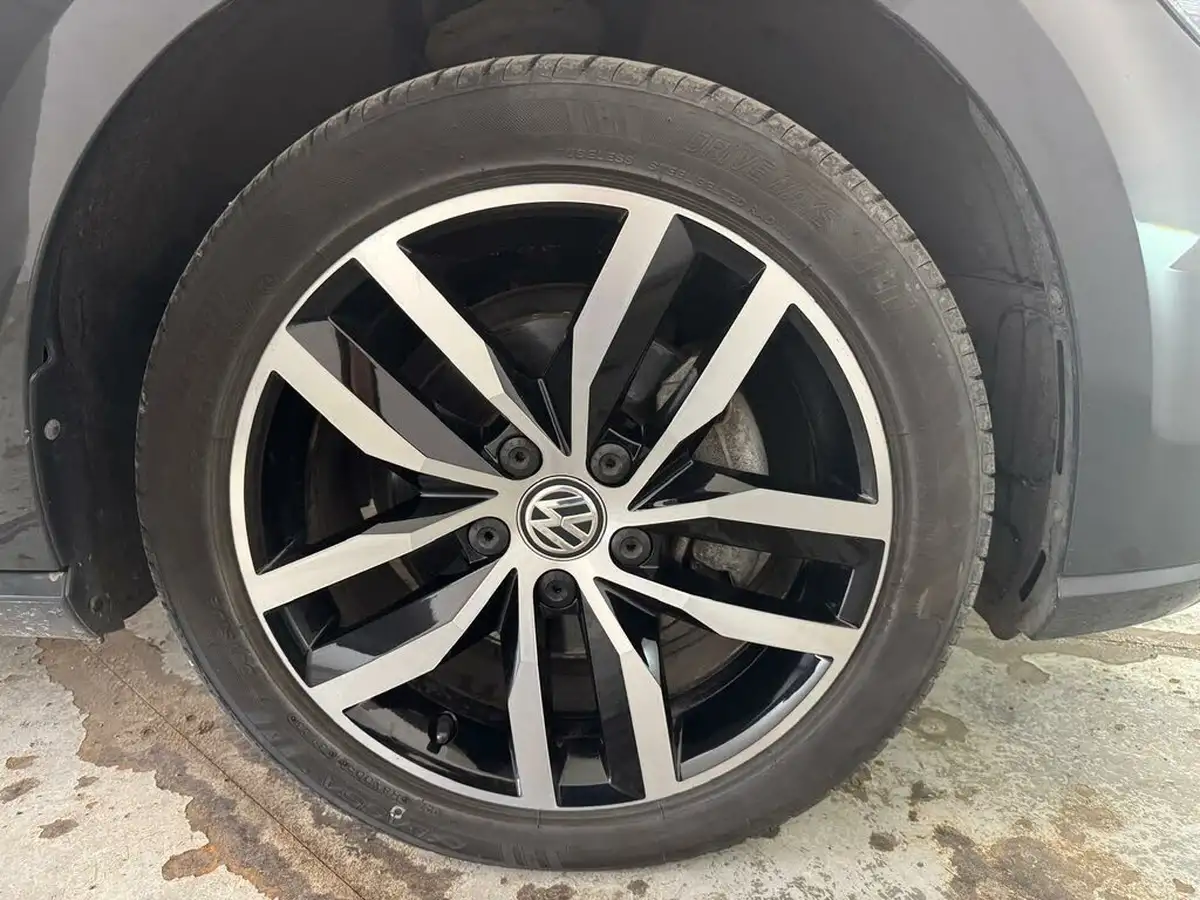 2020-volkswagen-golf-e-e-golf-big-37