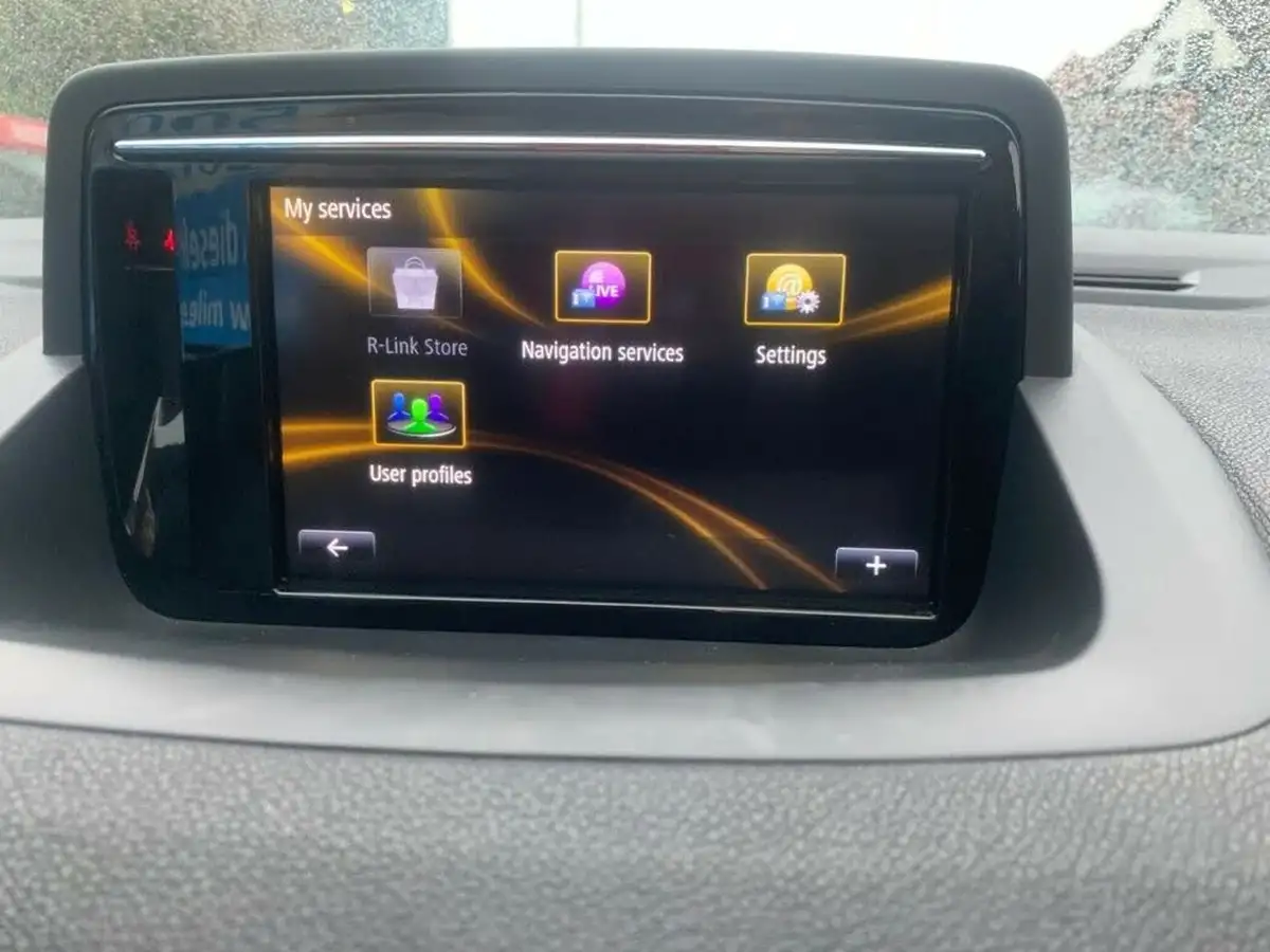 2014-renault-megane-16td-dynamique-tom-tom-energy-big-33