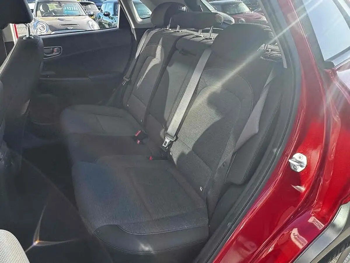 2021-hyundai-kona-e-premium-204ps-big-30