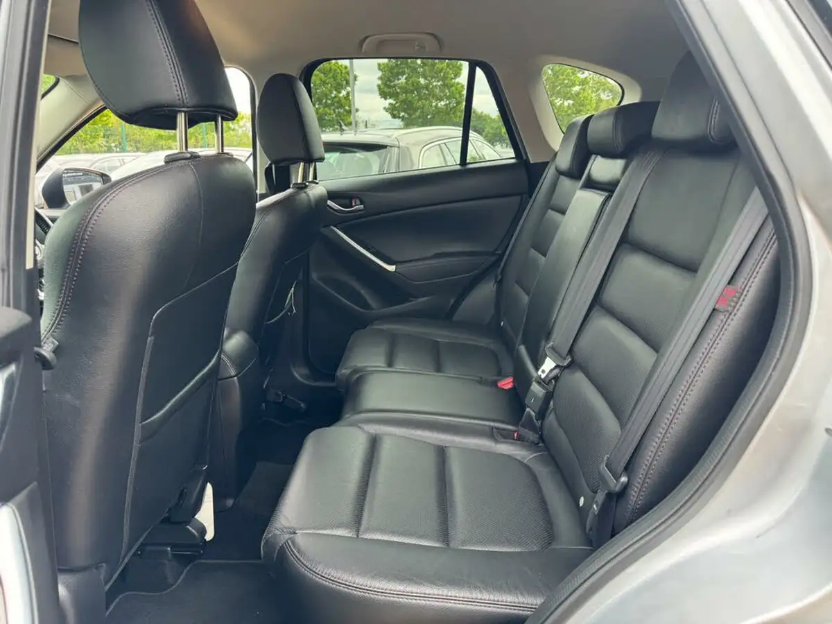 2017-mazda-cx-5-20-sport-nav-big-8