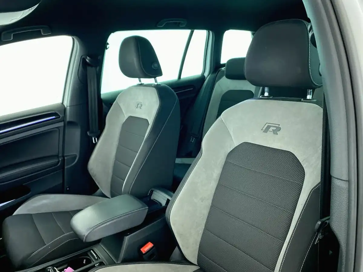 2015-volkswagen-golf-20-tsi-r-estate-5d-dsg-big-29