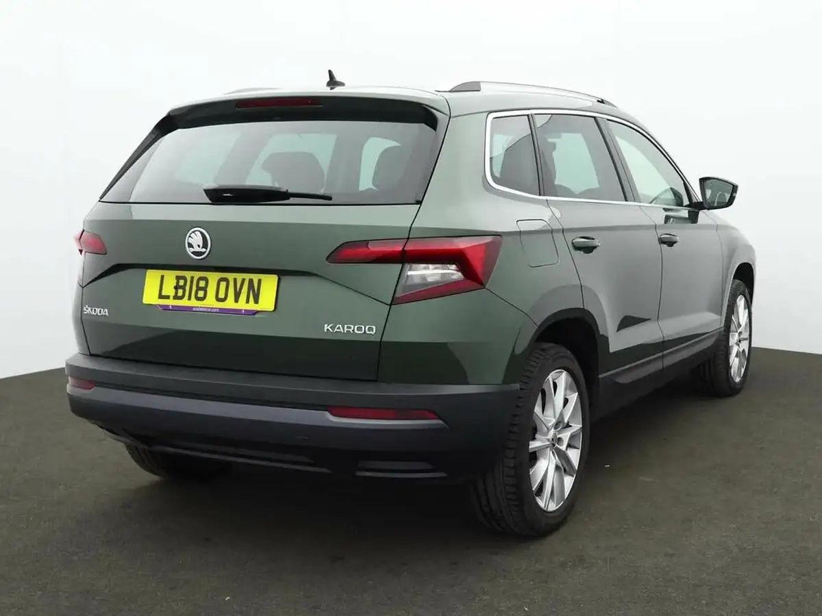 2018-skoda-karoq-15-tsi-se-l-ss-dsg-big-4