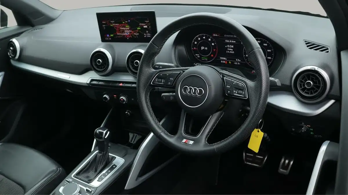 2022-audi-q2-15-35-tfsi-s-line-tronic-big-9