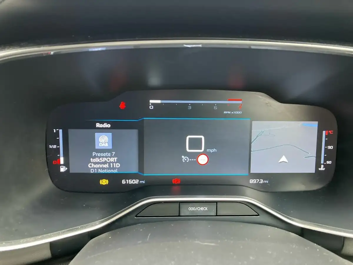 2021-citroen-c5-aircross-15bluehdi-shine-big-13