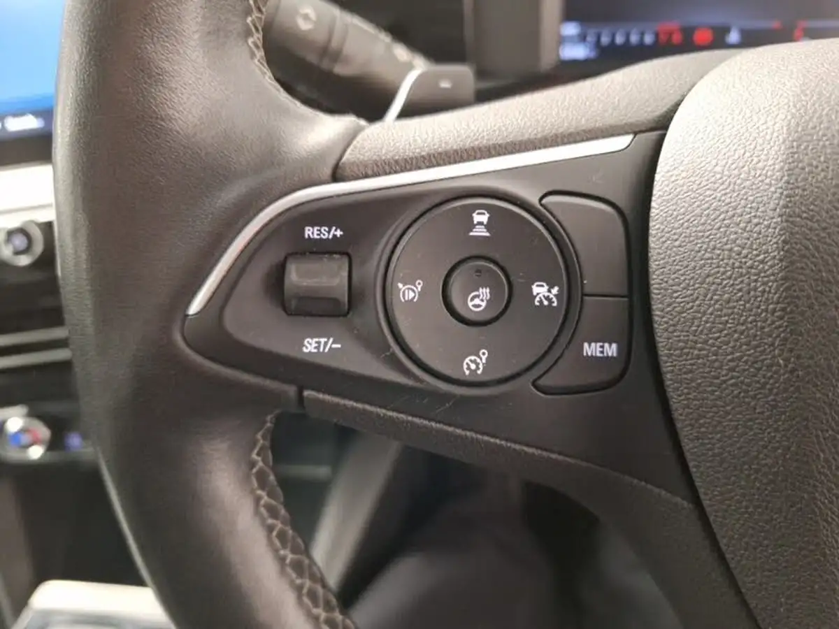 2022-vauxhall-mokka-12-elite-edition-130ps-auto-big-11