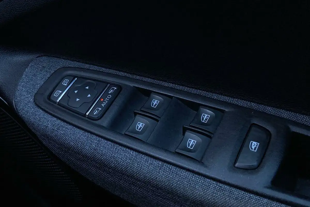 2020-renault-zoe-e-i-gt-line-rapid-charge-big-32