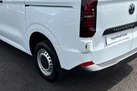2025-volkswagen-transporter-20tdi-t30-commerce-plus-bmt-swb-150pseu6e-small-14