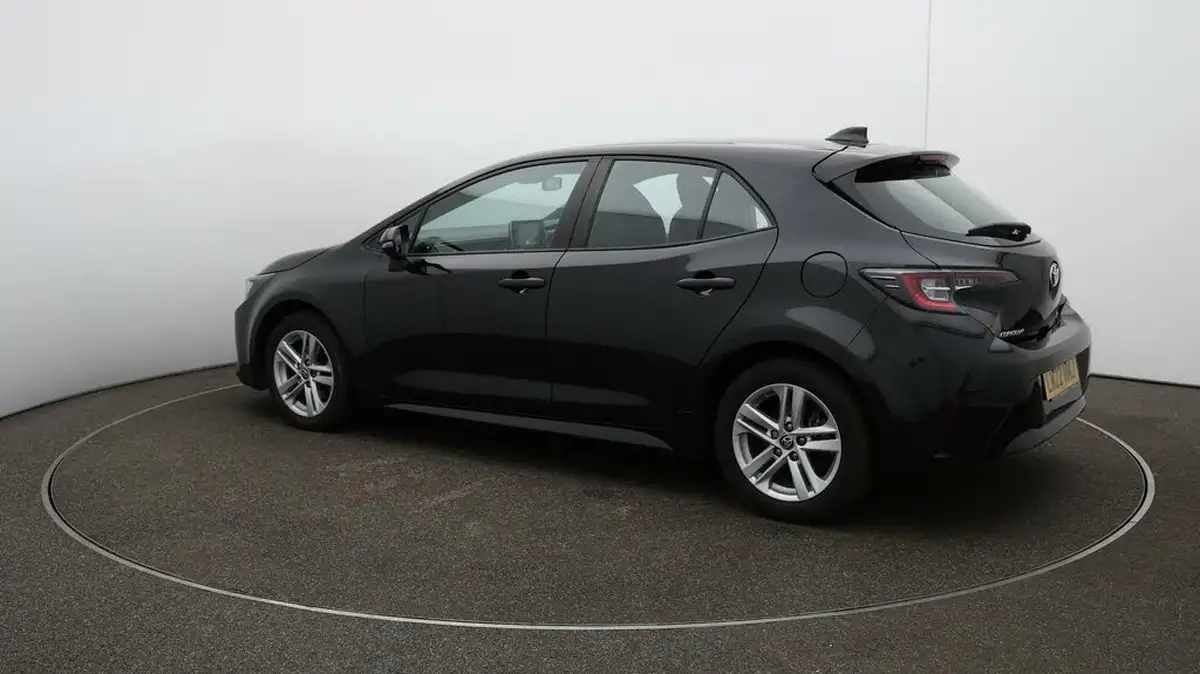 2022-toyota-corolla-18-vvt-i-icon-120bhp-trk-hatchback-5d-big-26
