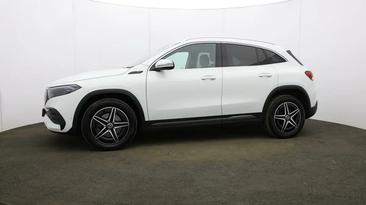 2021-mercedes-benz-eqa-e-eqa-250-amg-line-big-26