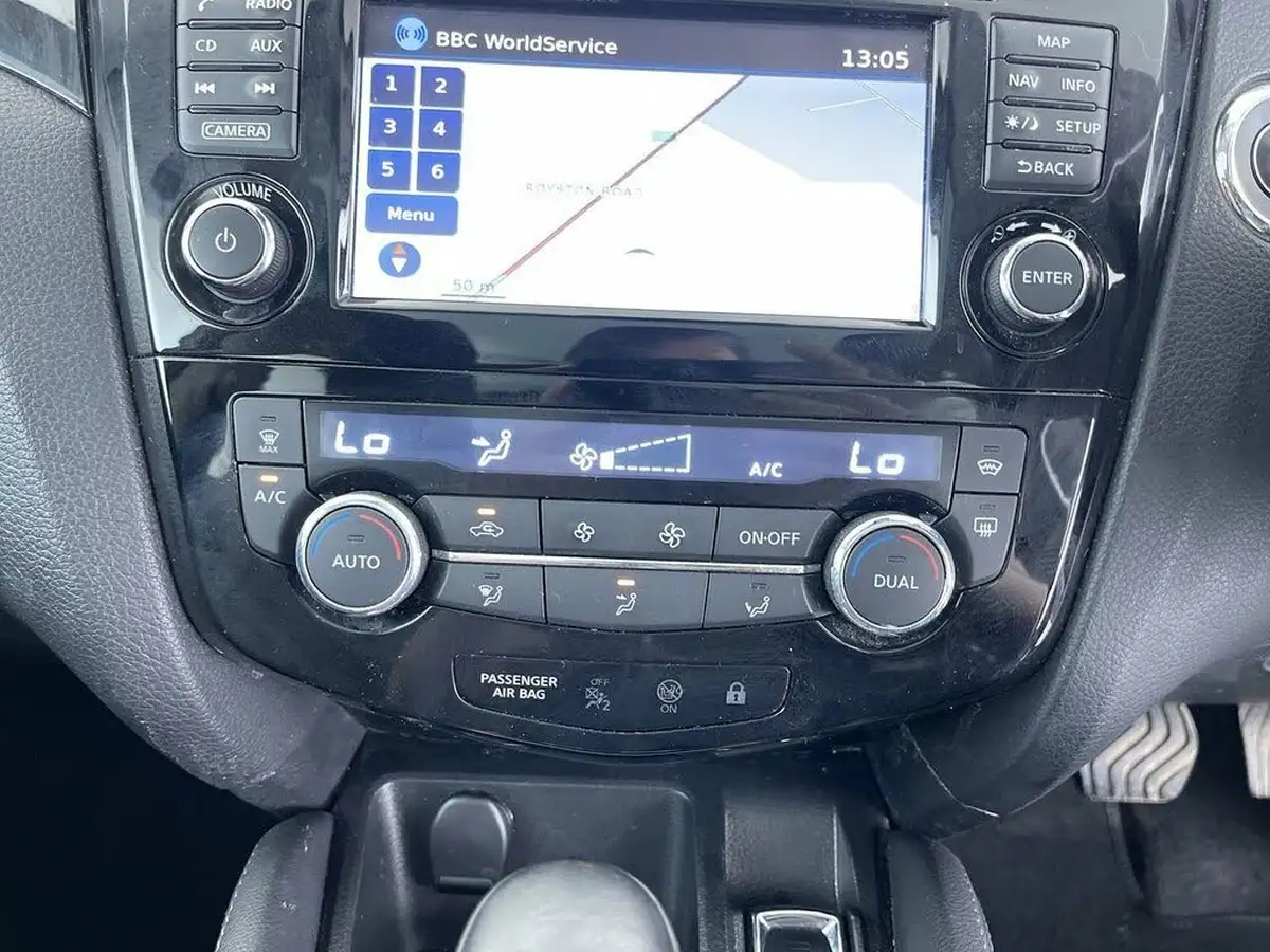 2016-nissan-qashqai-16dci-tekna-xtronic-cvt-big-43