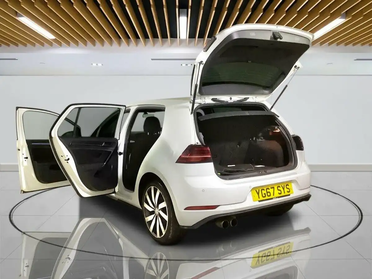 2017-volkswagen-golf-14-tsi-gte-advance-ss-big-9