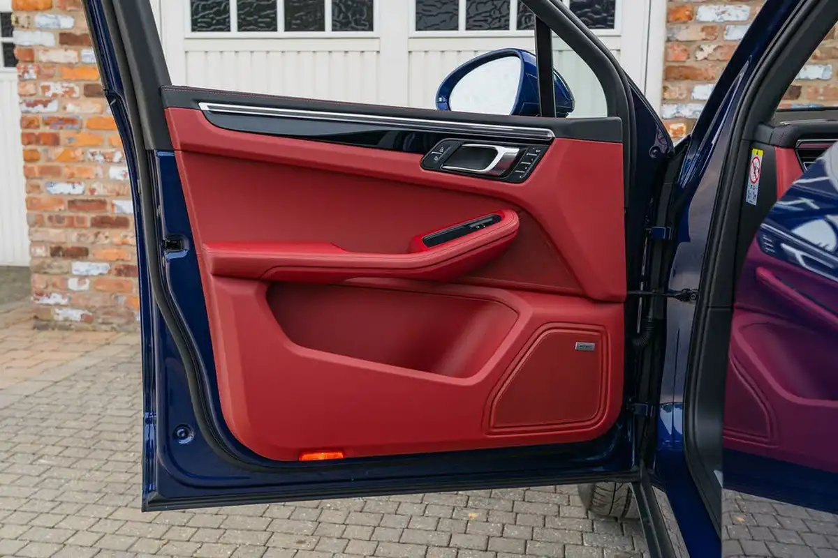 2022-porsche-macan-29-v6-s-big-36