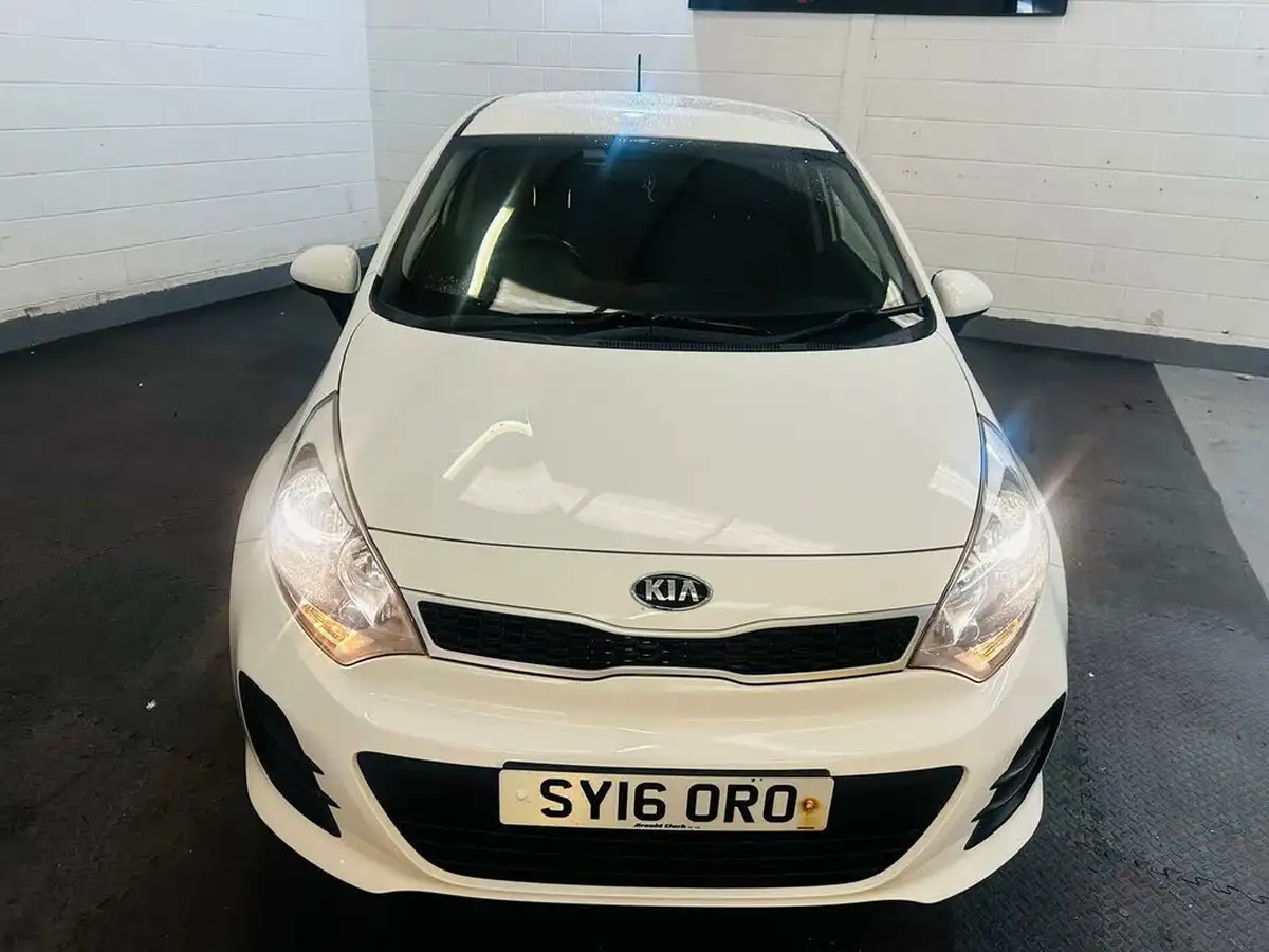 2016-kia-rio-125-sr7-5d-big-2