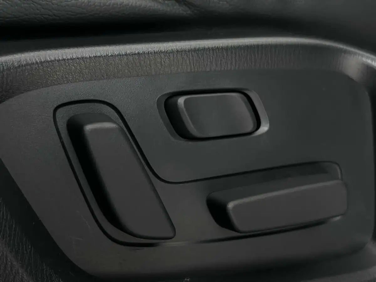 2018-mazda-cx-5-20-sport-nav-big-13
