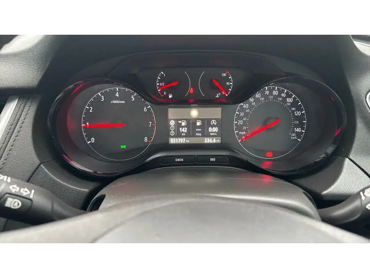 2020-vauxhall-grandland-x-12-se-big-17