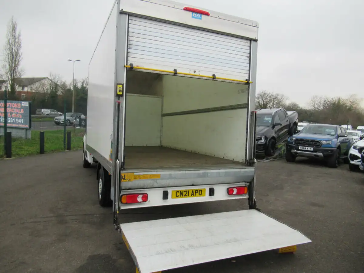 2021-citroen-relay-22bluehdi-35-l3-x-140eu6dt-chassis-cab-big-6