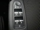 2022-renault-captur-13-tce-rs-line-small-24