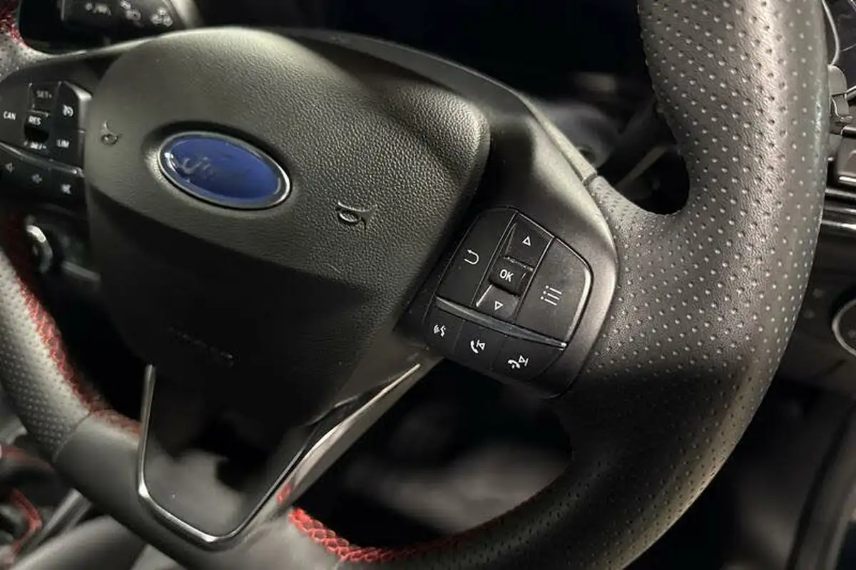 2022-ford-fiesta-10t-st-line-x-100ps-big-25