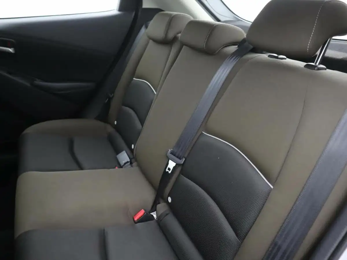 2021-mazda-mazda2-15-skyactiv-g-se-l-mhev-hybrid-big-9