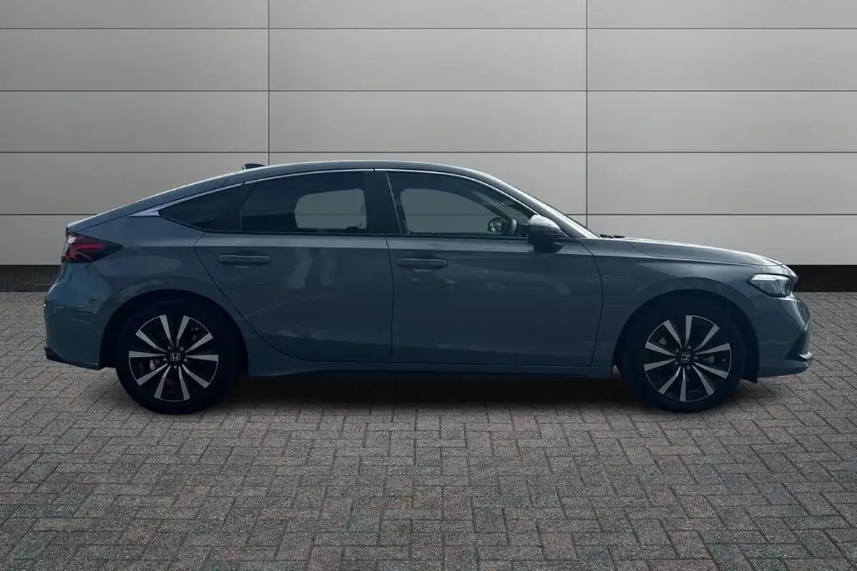 2022-honda-civic-20-i-mmd-elegance-big-4