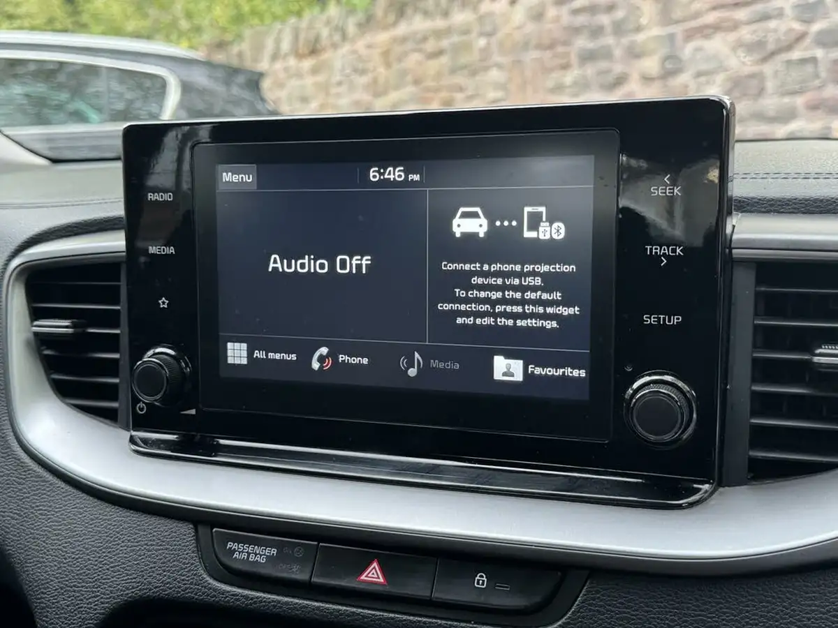 2020-kia-xceed-10-t-gdi-2-big-29