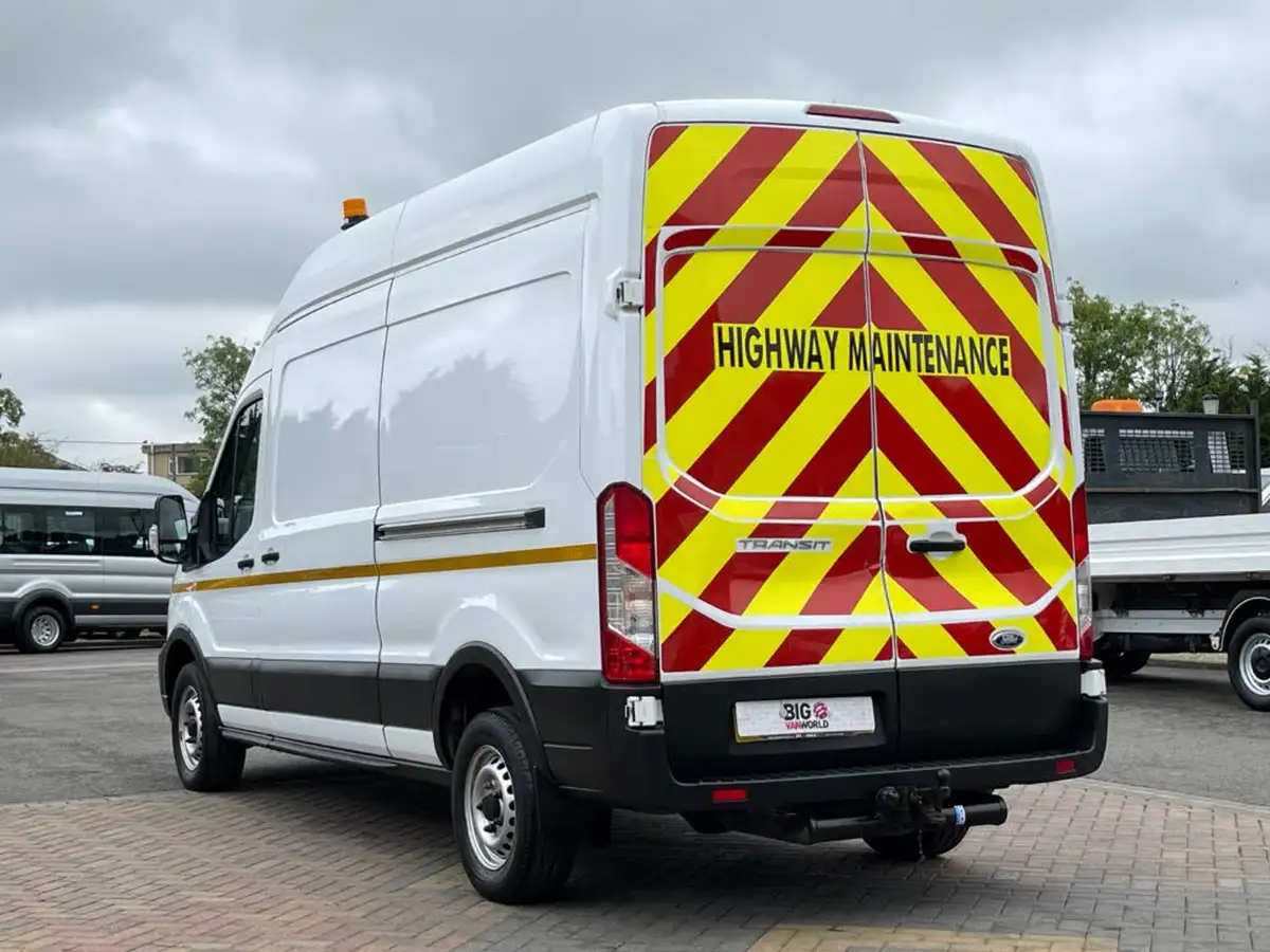 2022-ford-transit-20tdci-350-l2h2-leader-130pseu6d-rwd-panel-van-big-5