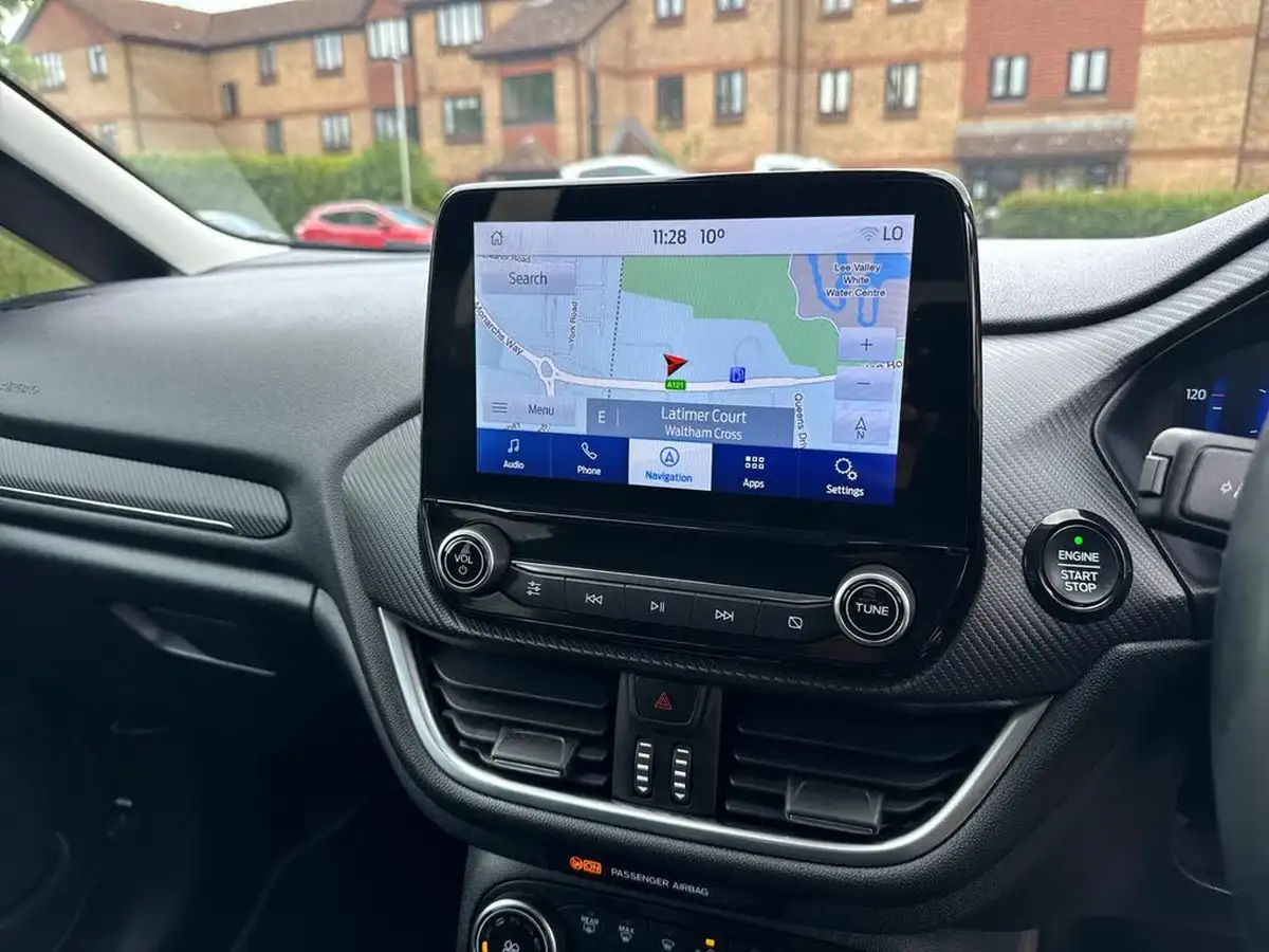 2022-ford-fiesta-10t-titanium-vignale-125ps-hybrid-mhev-powershift-big-19