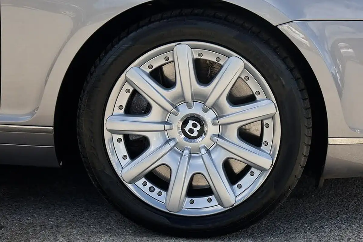 2006-bentley-continental-60-gt-big-28