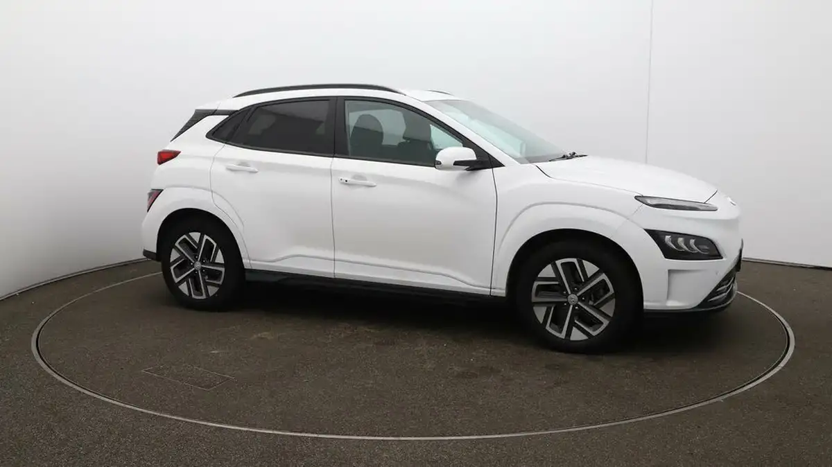 2022-hyundai-kona-e-premium-204ps-64kwh-7kw-obc-big-38