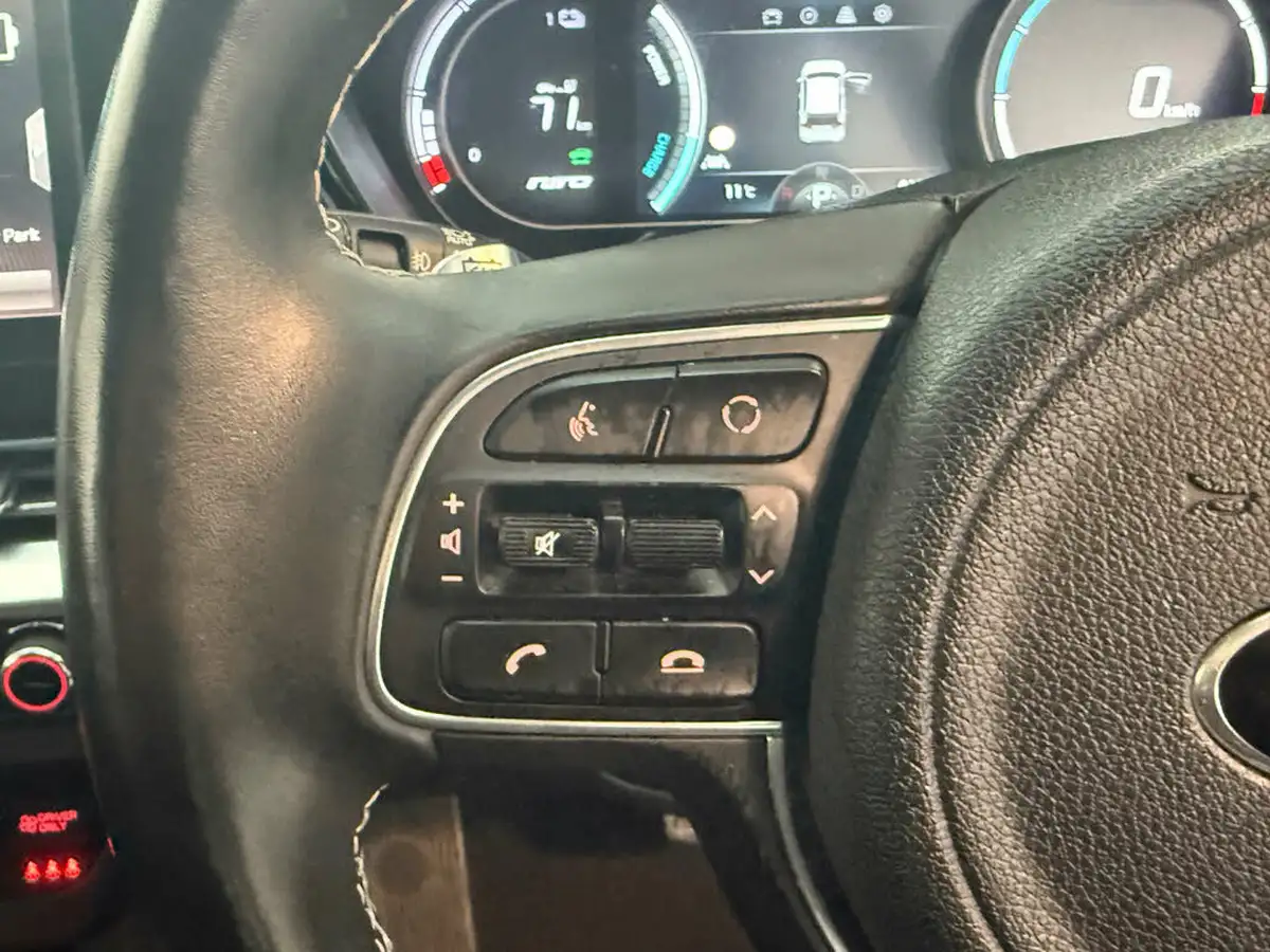2021-kia-e-niro-ev-4-big-12