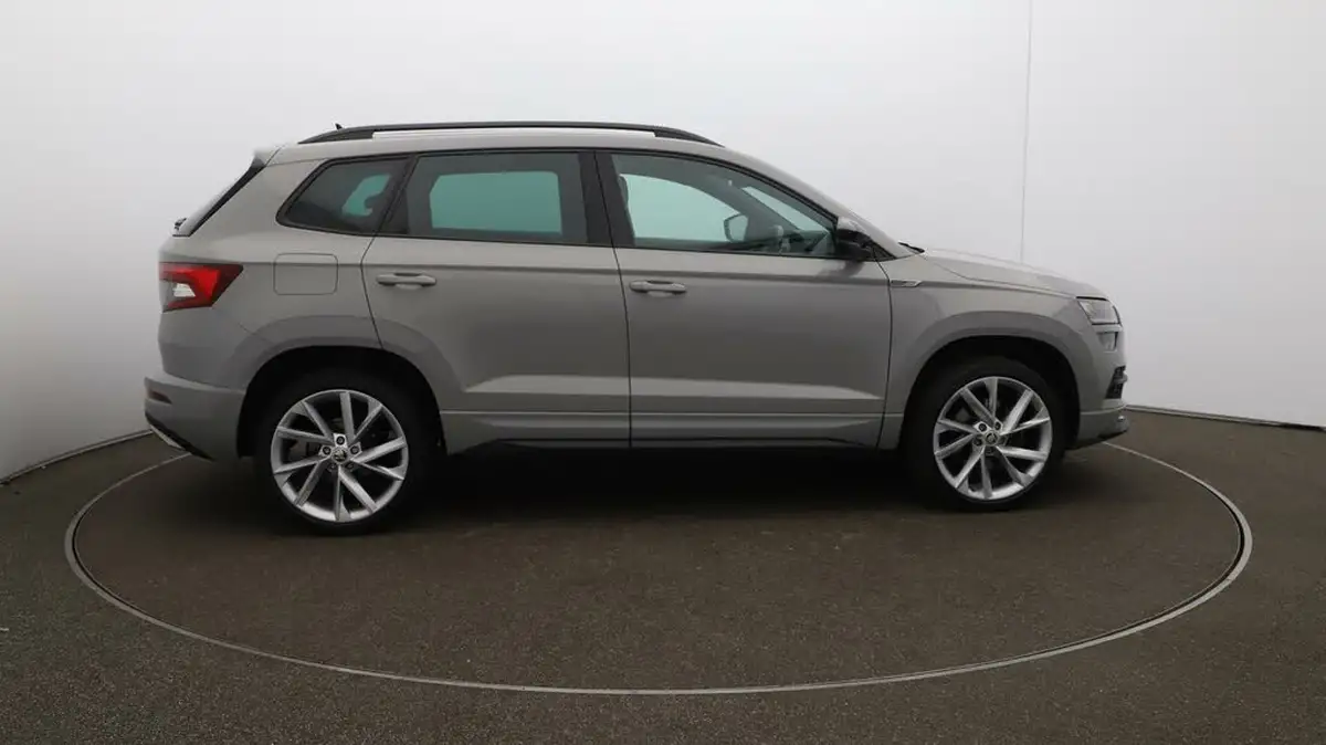 2021-skoda-karoq-15-tsi-sportline-dsg-big-8