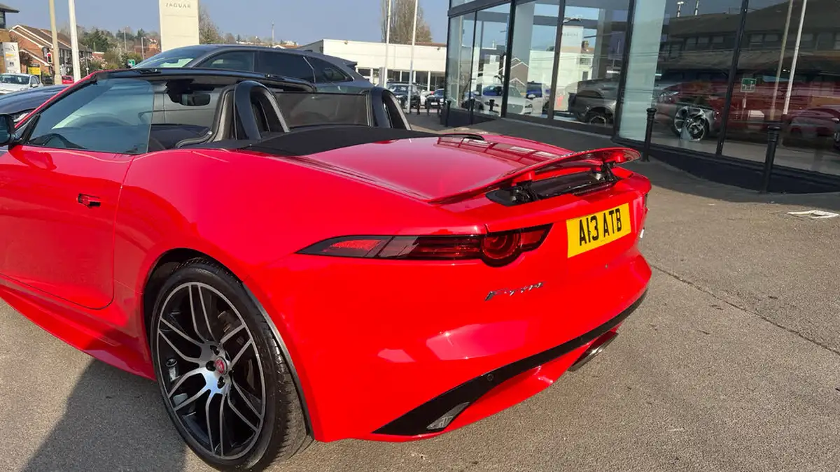 2019-jaguar-f-type-20-i4-chequered-flag-convertible-big-25