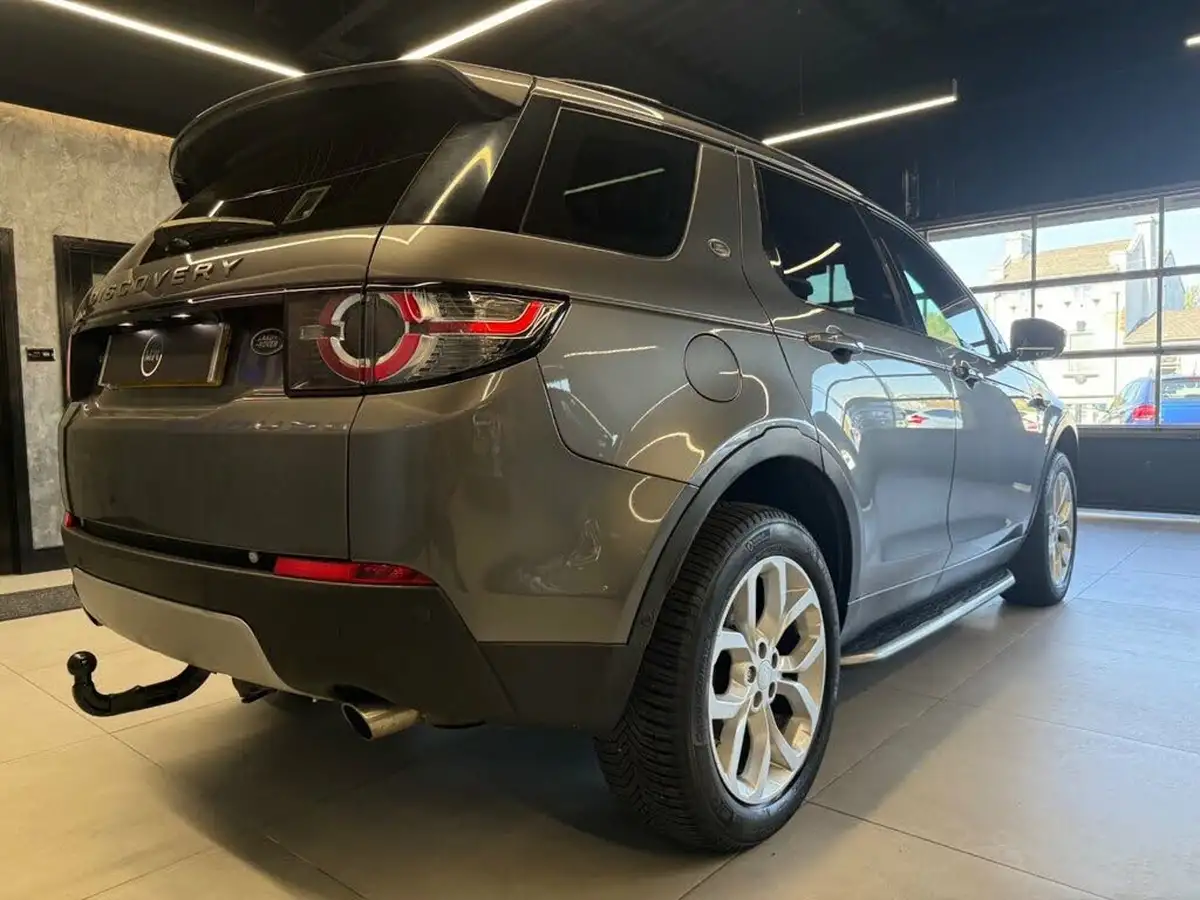 2017-land-rover-discovery-sport-20td4-hse-180ps-station-wagon-auto-big-6