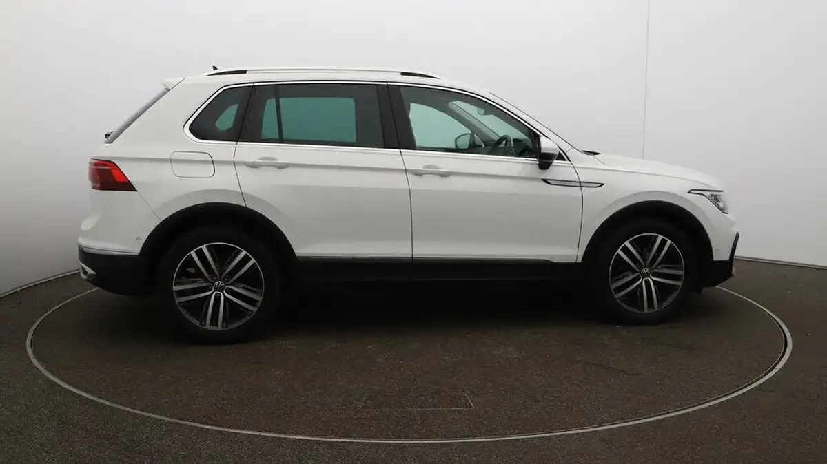 2021-volkswagen-tiguan-15-tsi-elegance-big-43