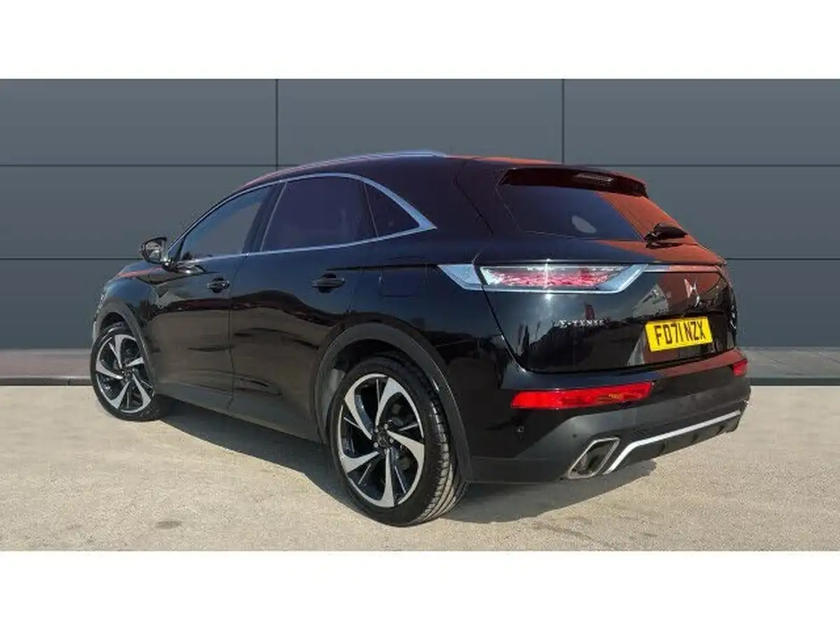 2022-ds-ds-7-crossback-e-tense-ultra-prestige-225ps-big-1