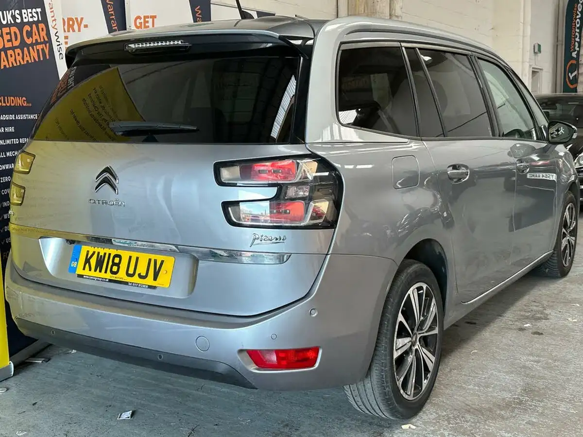 2018-citroen-grand-c4-picasso-12-puretech-flair-big-8