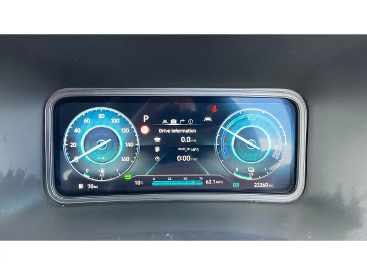 2023-hyundai-kona-16-gdi-premium-big-21