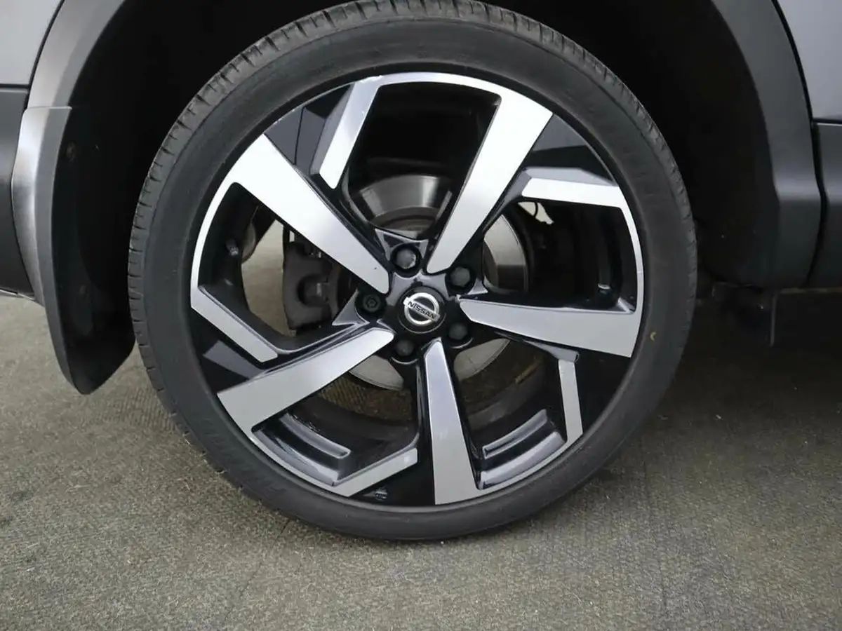 2018-nissan-qashqai-13-dig-t-tekna-160ps-big-5