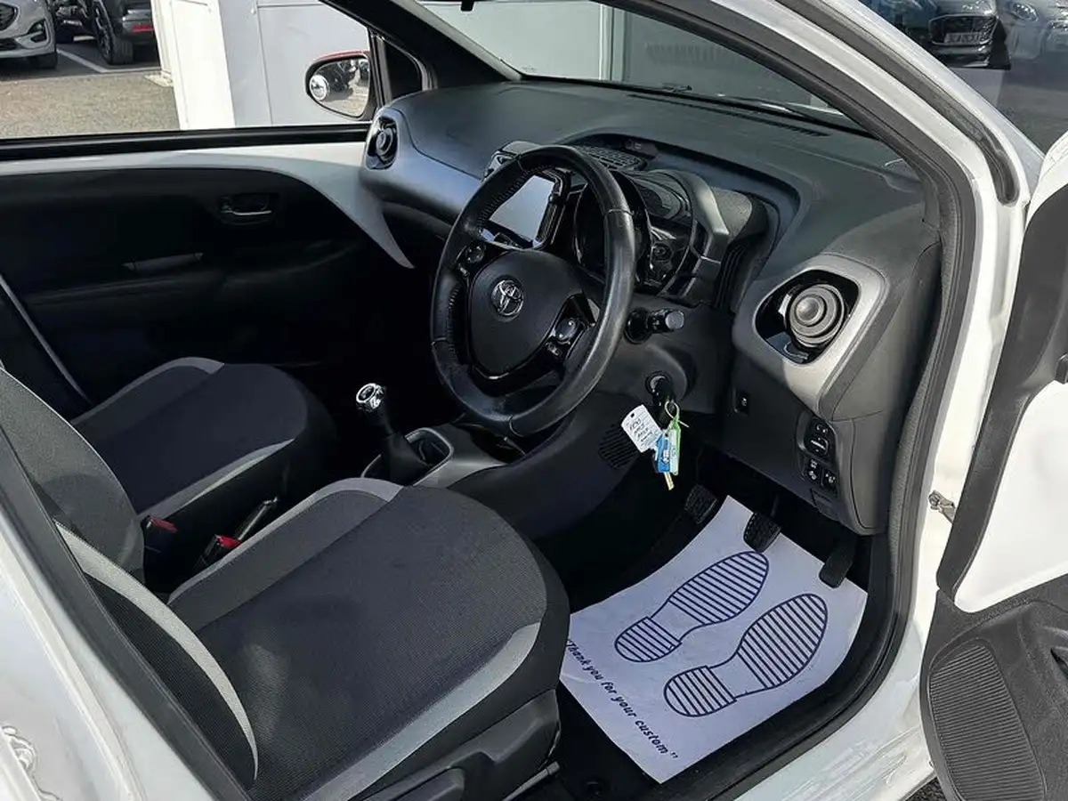 2022-toyota-aygo-10-vvt-i-x-trend-tss-big-5