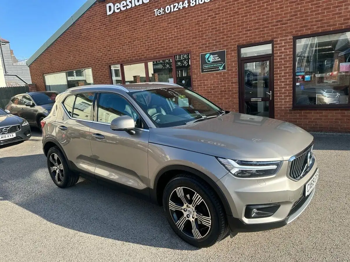 2019-volvo-xc40-20td-d3-inscription-geartronic-big-44