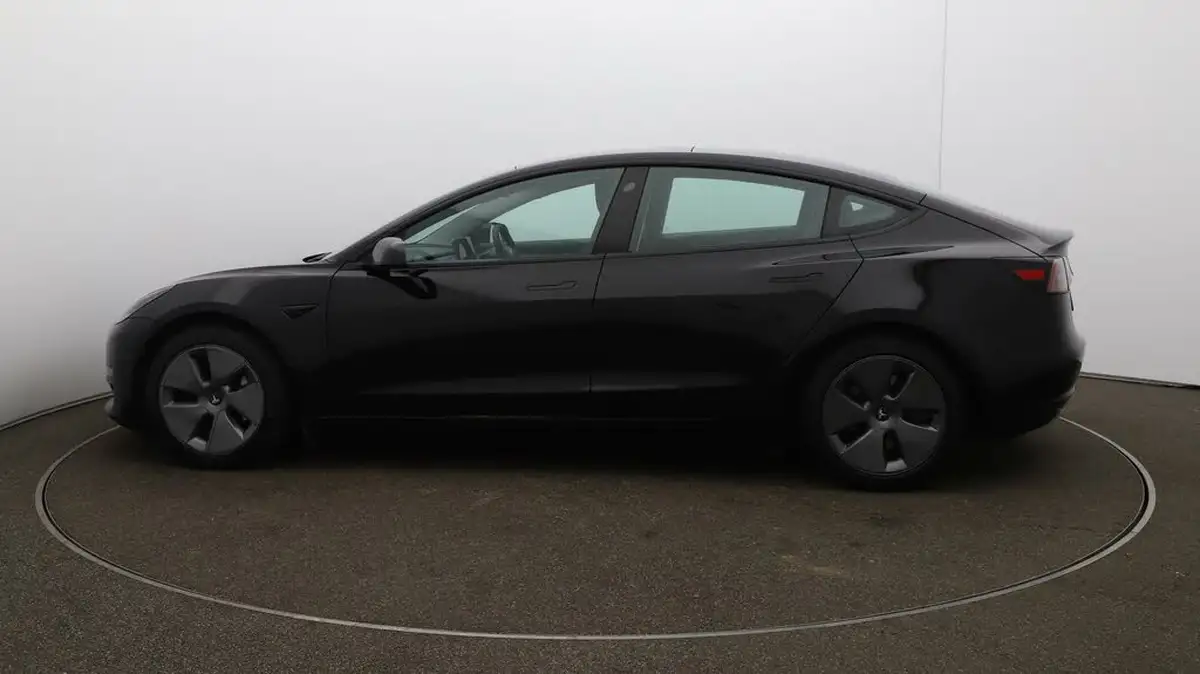 2021-tesla-model-3-e-long-range-4x4-big-54