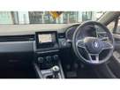 2021-renault-clio-10-tce-iconic-90ps-small-9